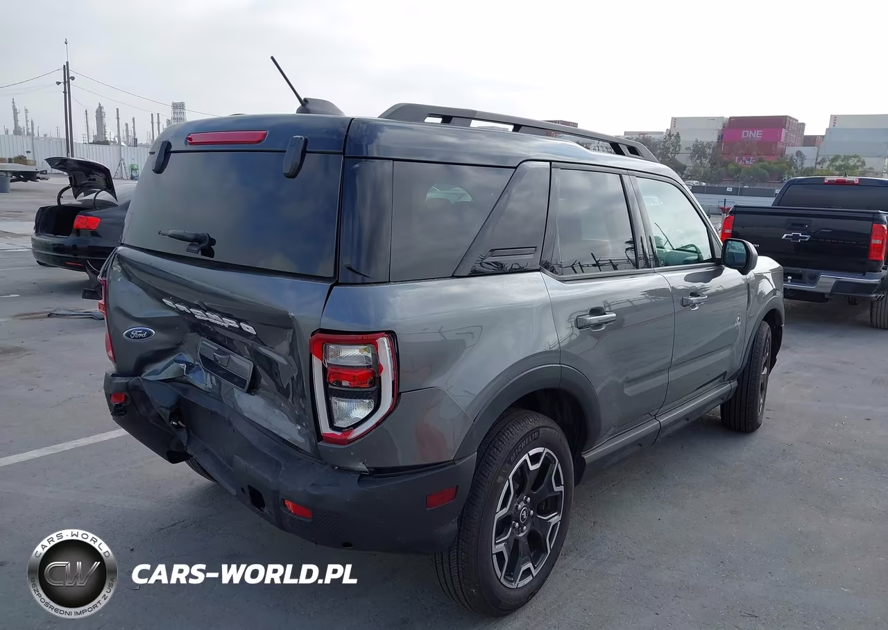 2025 Ford Bronco Sport Outer Banks VIN:3FMCR9CN9SRF09632 - 4