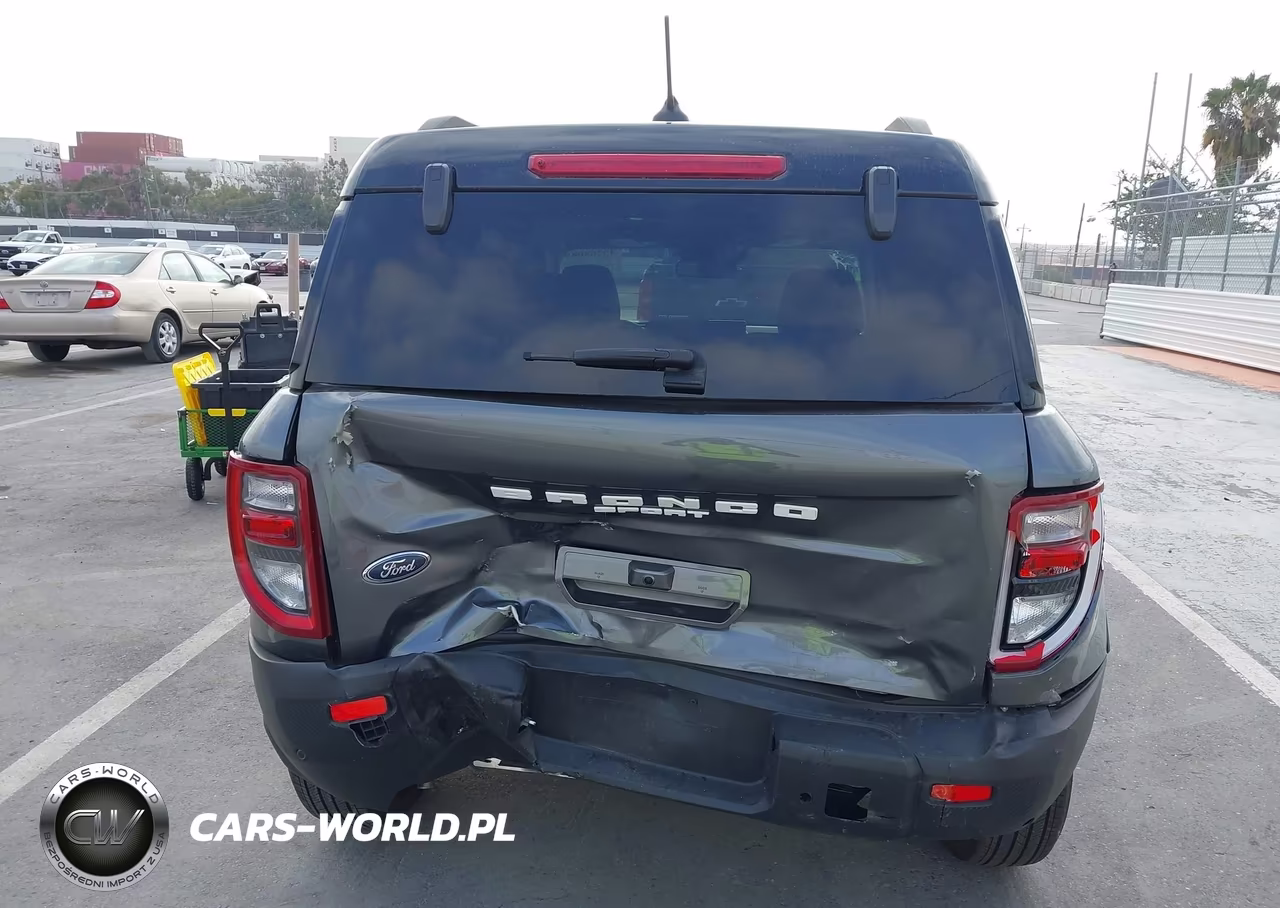 2025 Ford Bronco Sport Outer Banks VIN:3FMCR9CN9SRF09632 - 6