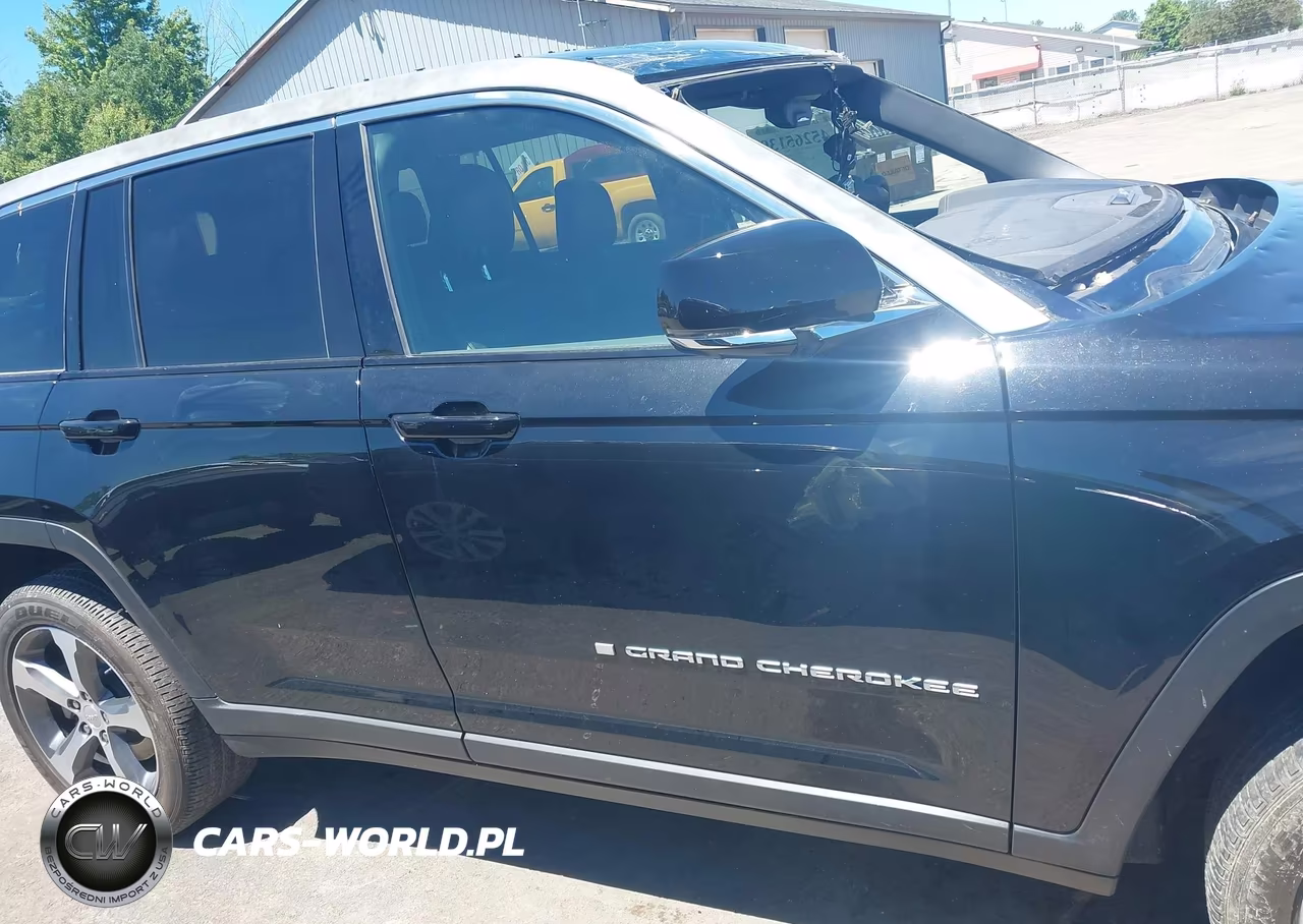 2024 Jeep Grand Cherokee 4Xe VIN:1C4RJYB63RC114168 - 14
