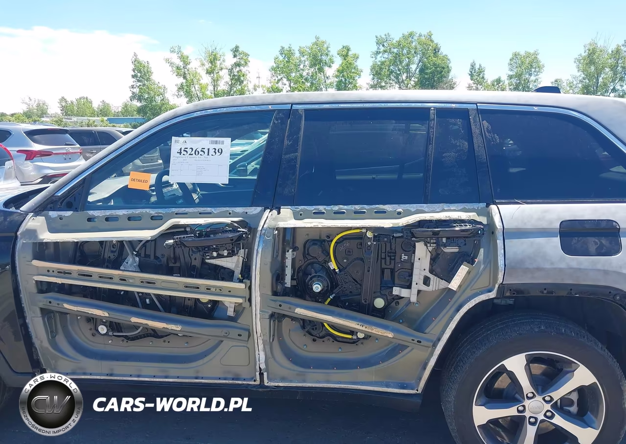 2024 Jeep Grand Cherokee 4Xe VIN:1C4RJYB63RC114168 - 15