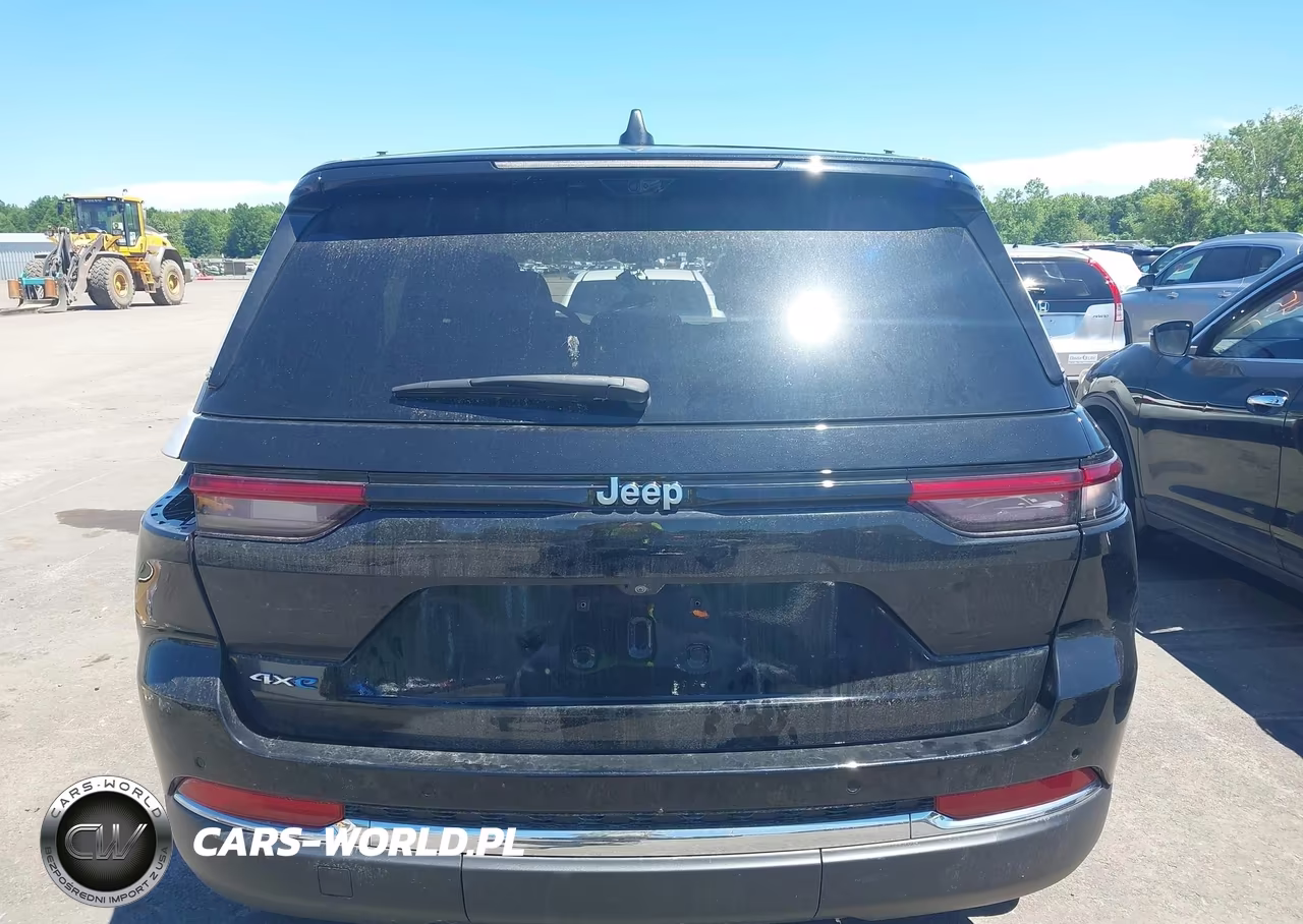 2024 Jeep Grand Cherokee 4Xe VIN:1C4RJYB63RC114168 - 17