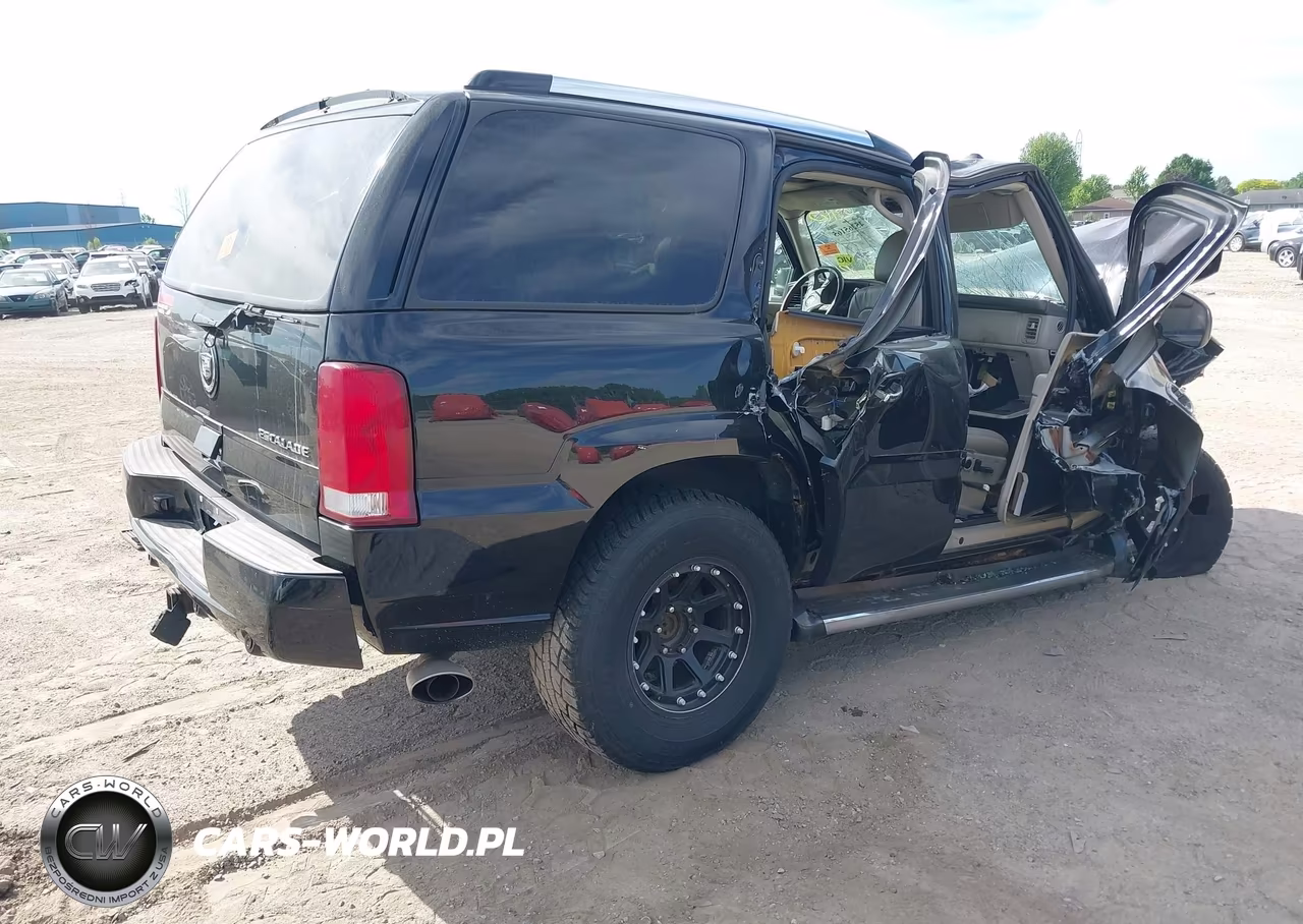 2004 Cadillac Escalade Standard VIN:1GYEK63NX4R321307 - 4