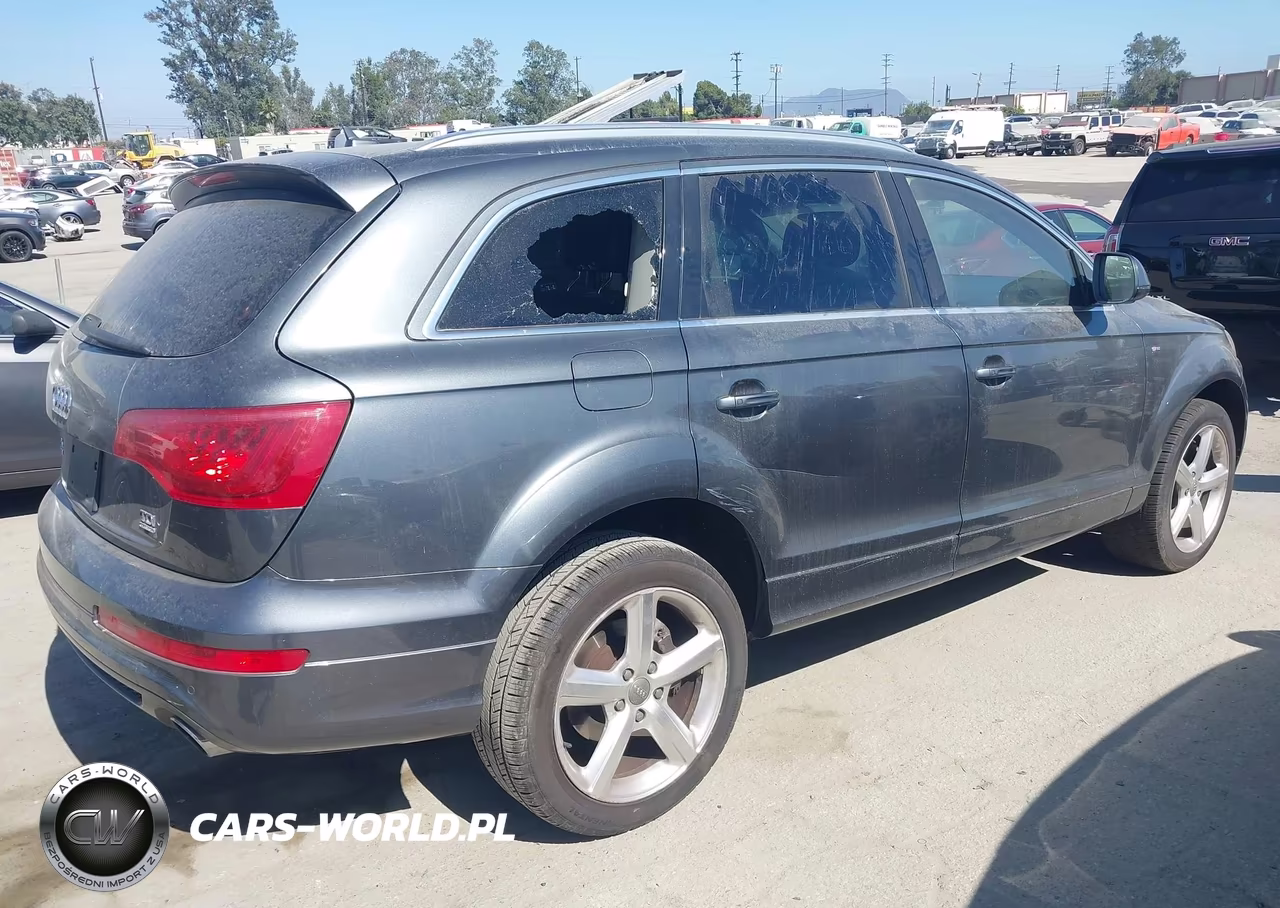 2010 Audi Q7 3.0 Tdi Premium VIN:WA1WMAFE7AD002727 - 4