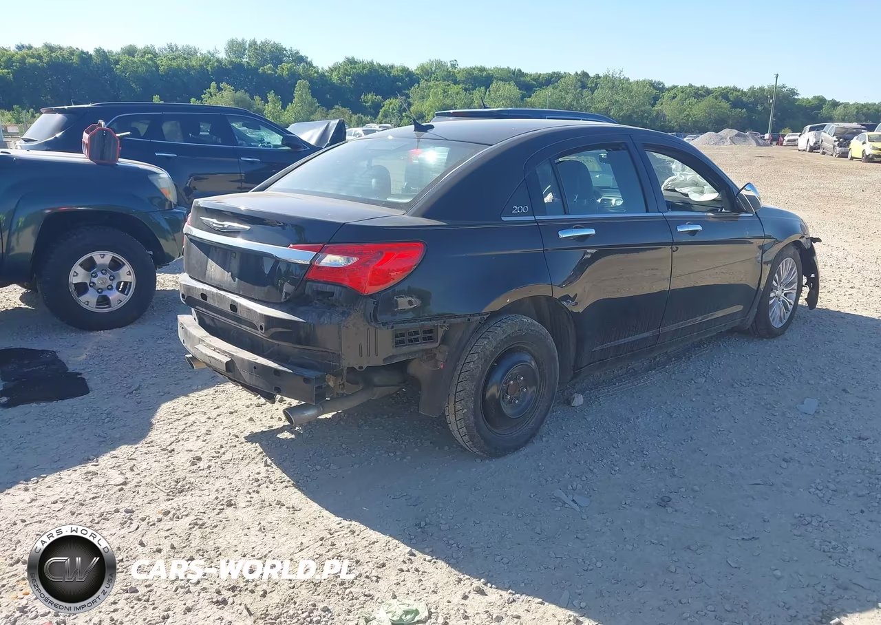 2012 Chrysler 200 Limited VIN:1C3CCBCG6CN122320 - 4