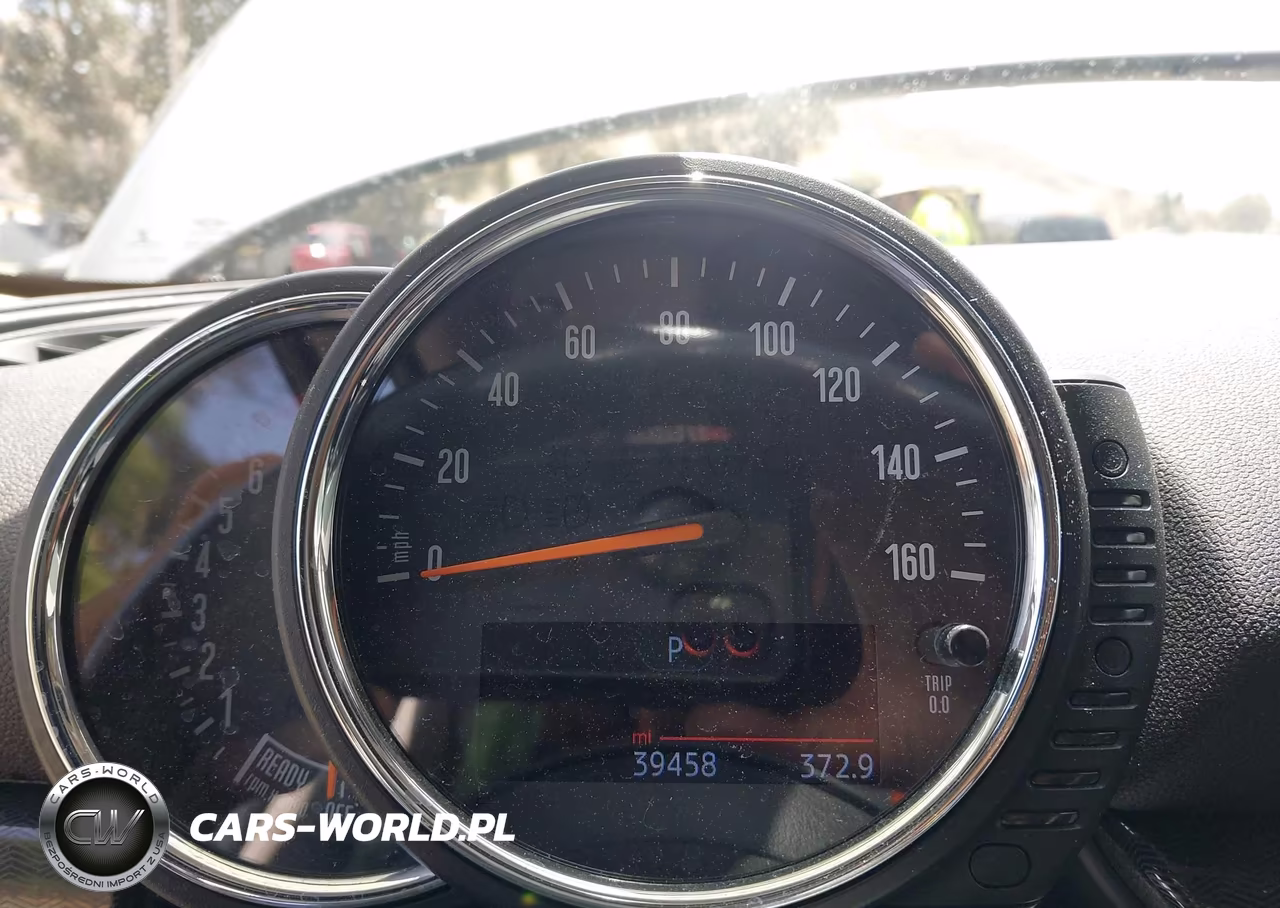 2017 Mini Clubman Cooper VIN:WMWLN5C30H2E33772 - 7