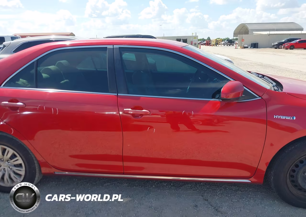 2013 Toyota Camry Hybrid Le VIN:4T1BD1FK1DU095268 - 13