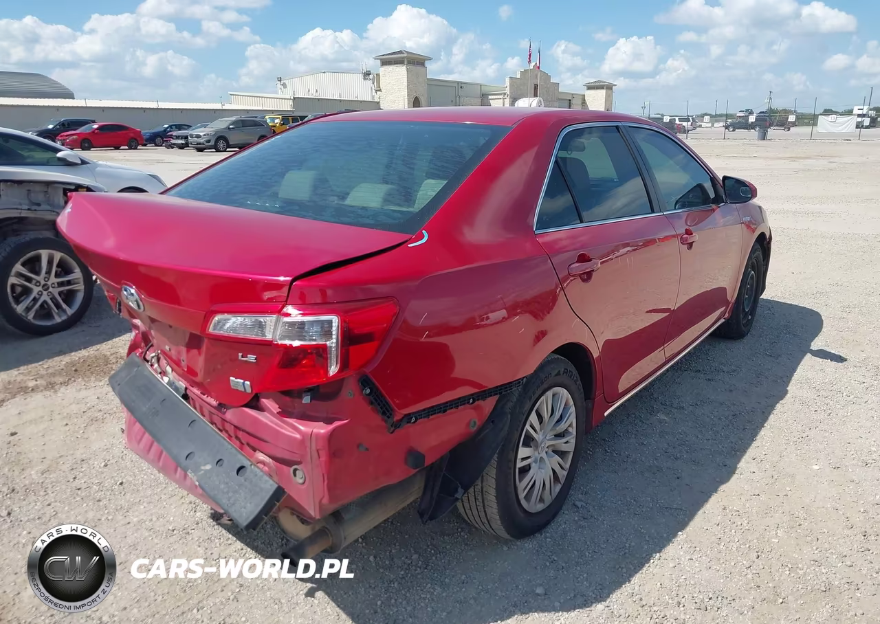 2013 Toyota Camry Hybrid Le VIN:4T1BD1FK1DU095268 - 4