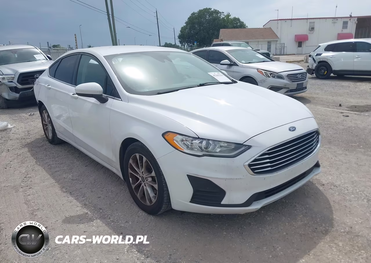 2020 Ford Fusion Se – zdjęcie 1 z 17