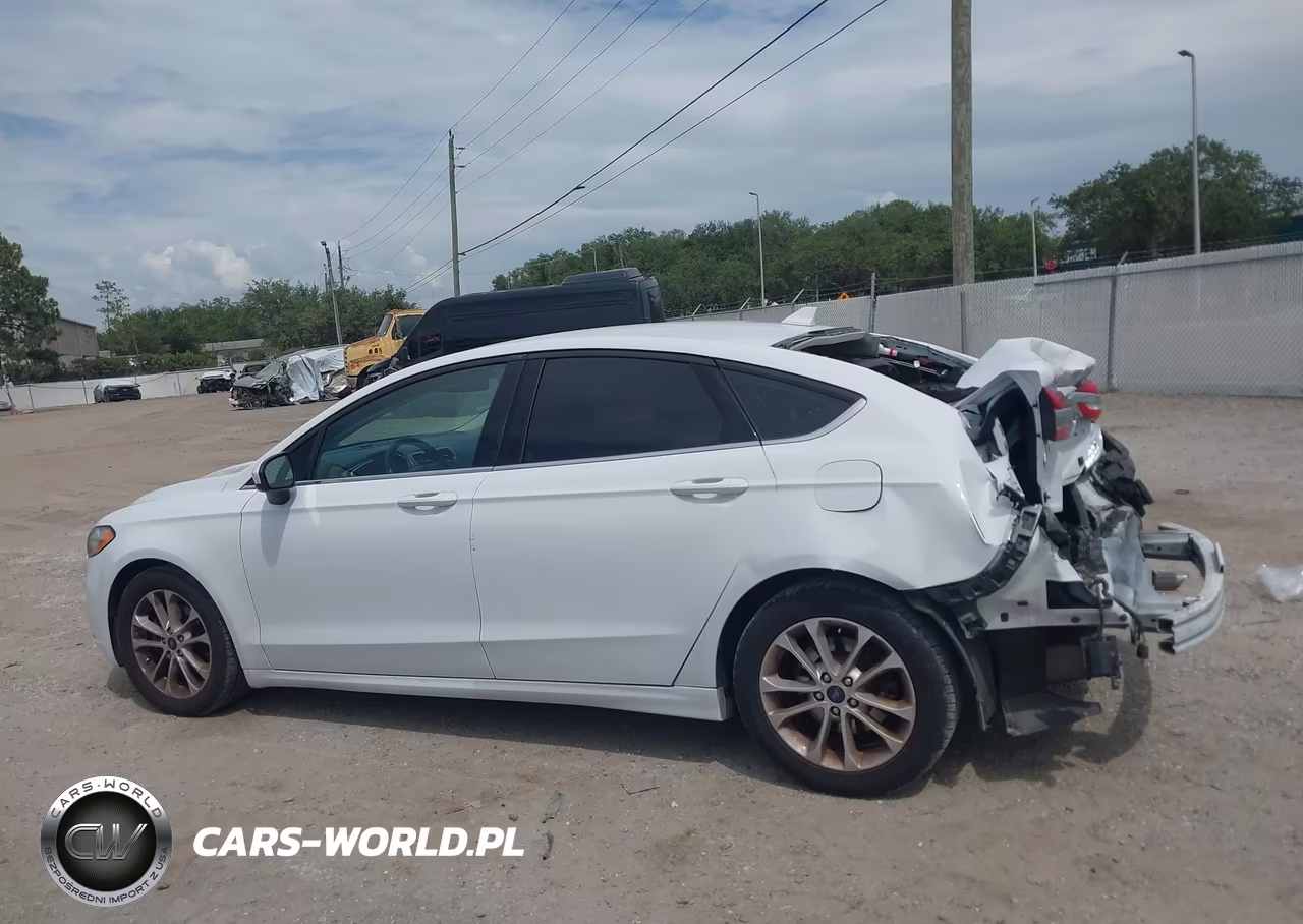 2020 Ford Fusion Se VIN:3FA6P0HD7LR238662 - 15