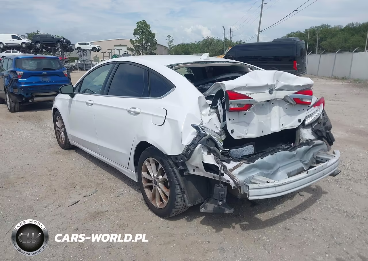 2020 Ford Fusion Se VIN:3FA6P0HD7LR238662 - 3