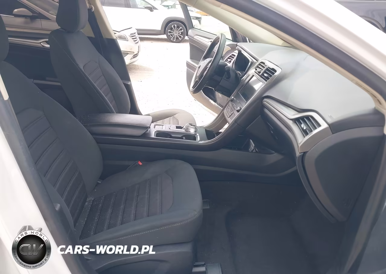 2020 Ford Fusion Se VIN:3FA6P0HD7LR238662 - 5