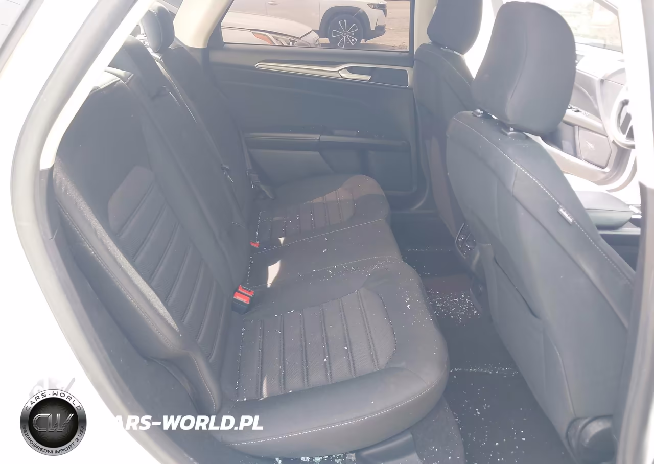 2020 Ford Fusion Se VIN:3FA6P0HD7LR238662 - 8