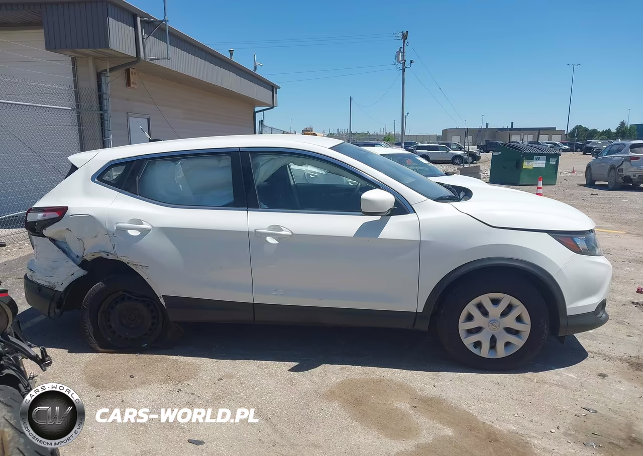2019 Nissan Rogue Sport S VIN:JN1BJ1CR8KW317369 - 14