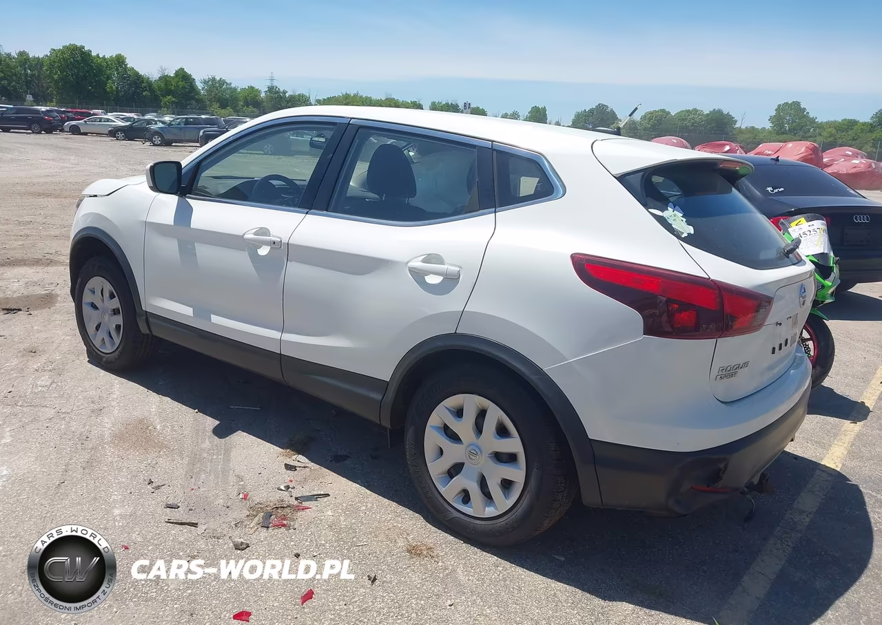 2019 Nissan Rogue Sport S VIN:JN1BJ1CR8KW317369 - 3