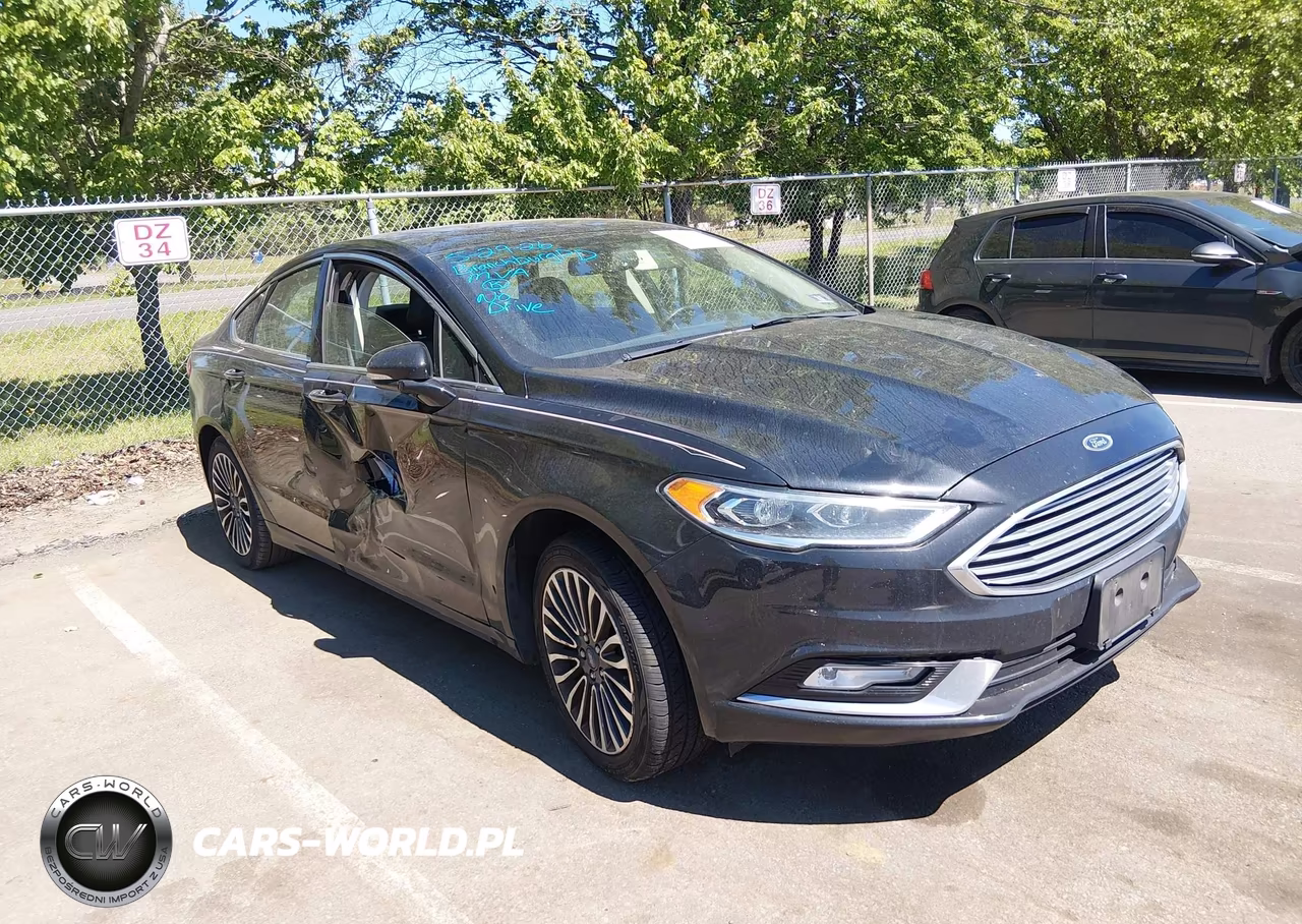 2017 Ford Fusion Titanium – zdjęcie 1 z 16