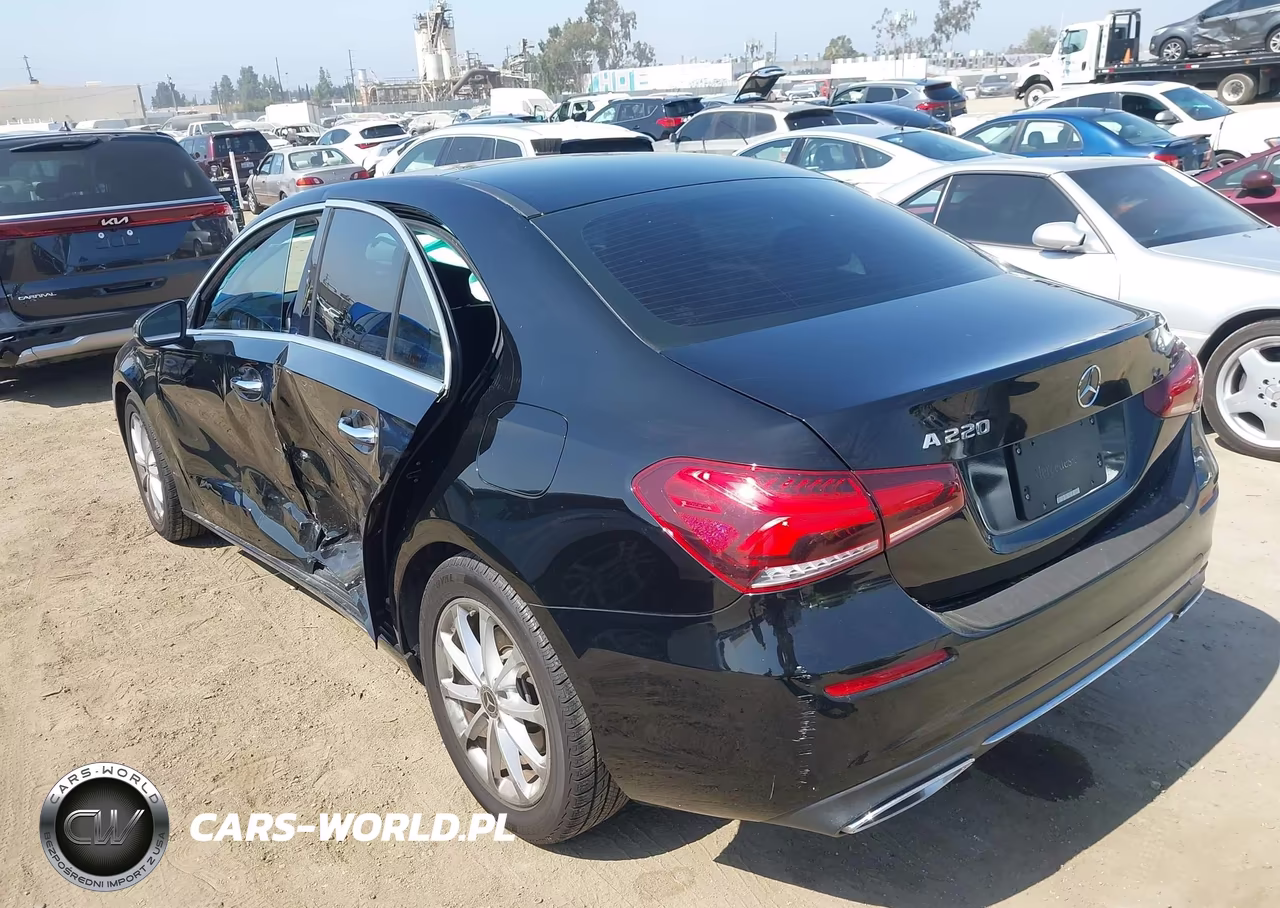2019 Mercedes-Benz A 220 VIN:WDD3G4EB4KW034426 - 3