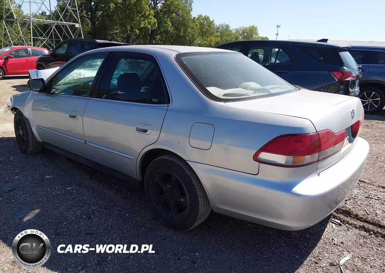 2001 Honda Accord Value Package VIN:1HGCF86601A106967 - 3