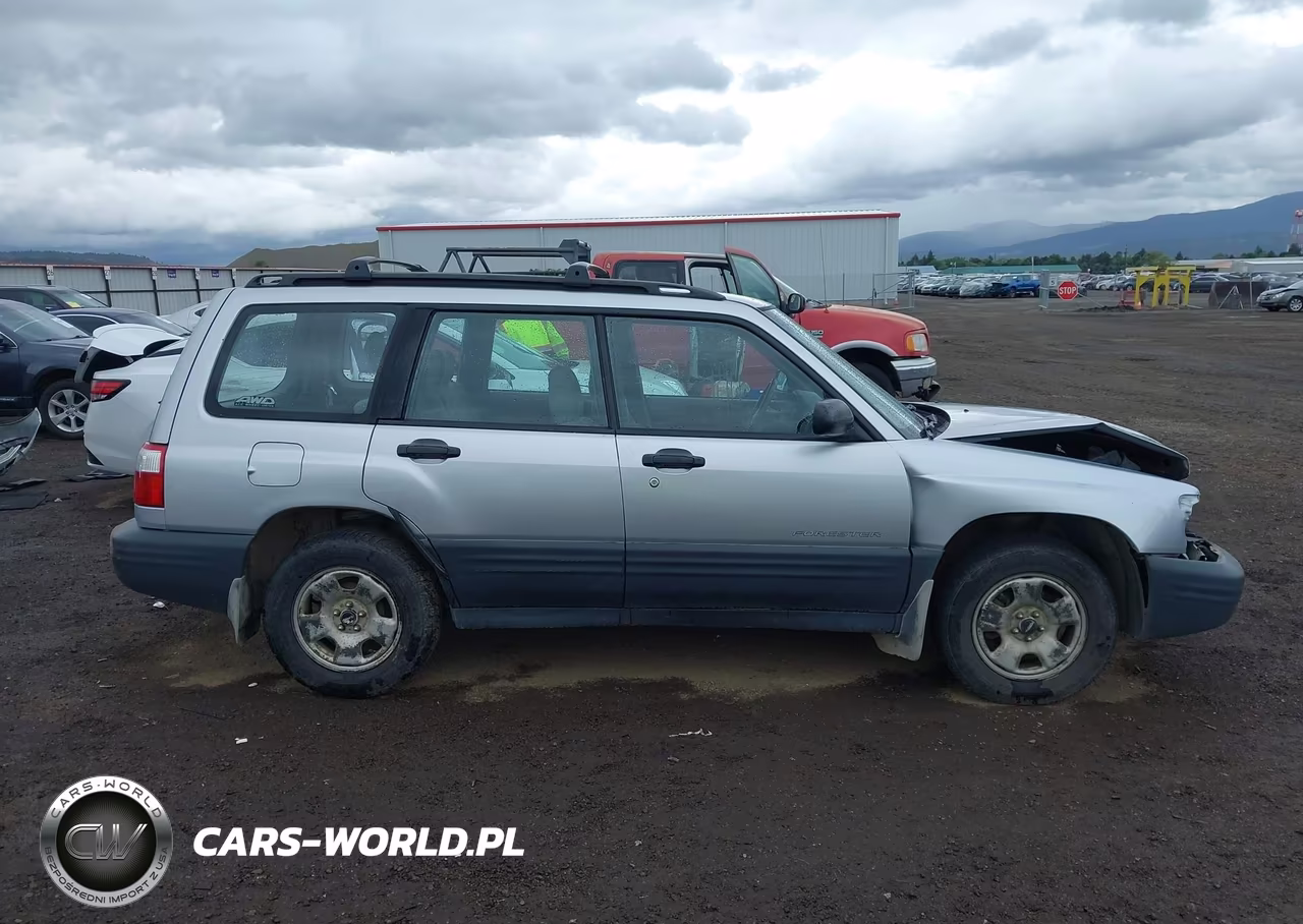 2002 Subaru Forester L VIN:JF1SF63592H700966 - 13