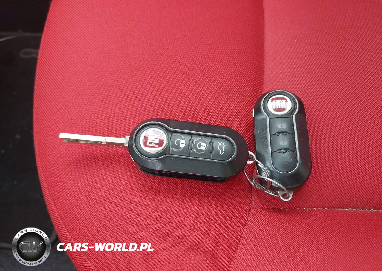 2013 Fiat 500 Pop VIN:3C3CFFAR3DT693168 - 11