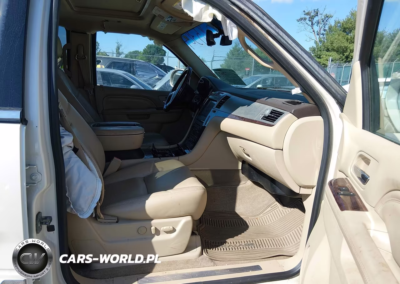 2013 Cadillac Escalade Ext Luxury VIN:3GYT4MEF7DG113493 - 5