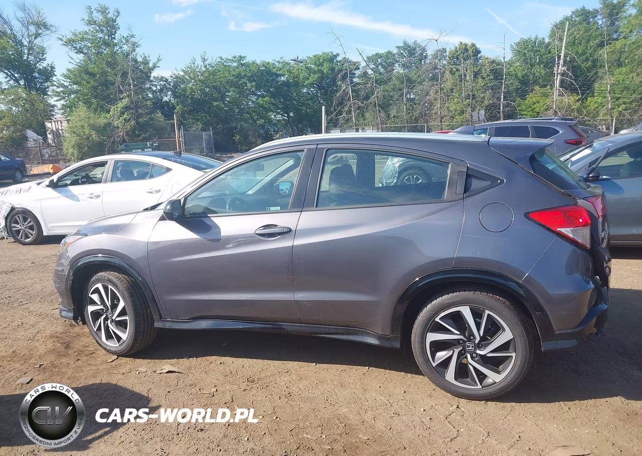 2019 Honda Hr-V Sport VIN:3CZRU6H11KG723604 - 14