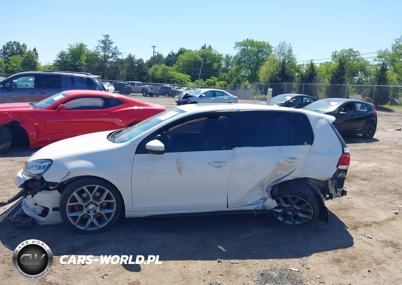 2013 Volkswagen Gti Drivers Edition VIN:WVWGD7AJ5DW137215 - 15