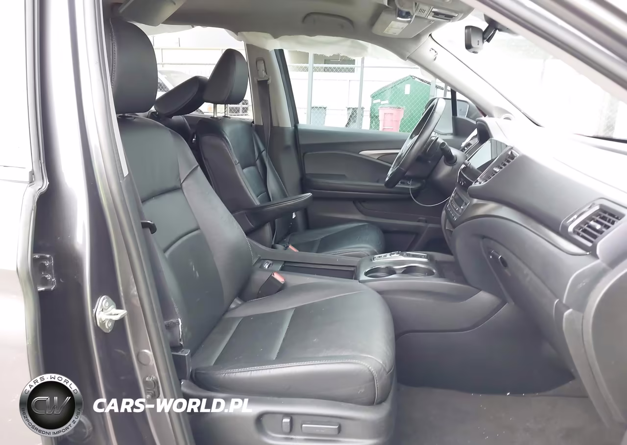2021 Honda Pilot 2Wd Special Edition VIN:5FNYF5H29MB001983 - 18