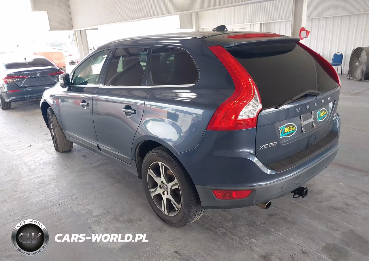 2011 Volvo Xc60 T6-T6 R-Design VIN:YV4902DZ8B2216792 - 3