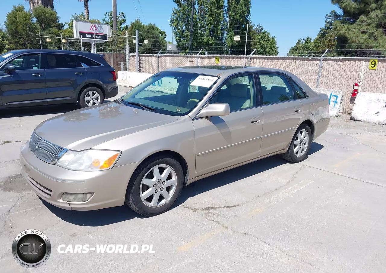 2000 Toyota Avalon Xls VIN:4T1BF28B9YU036701 - 2