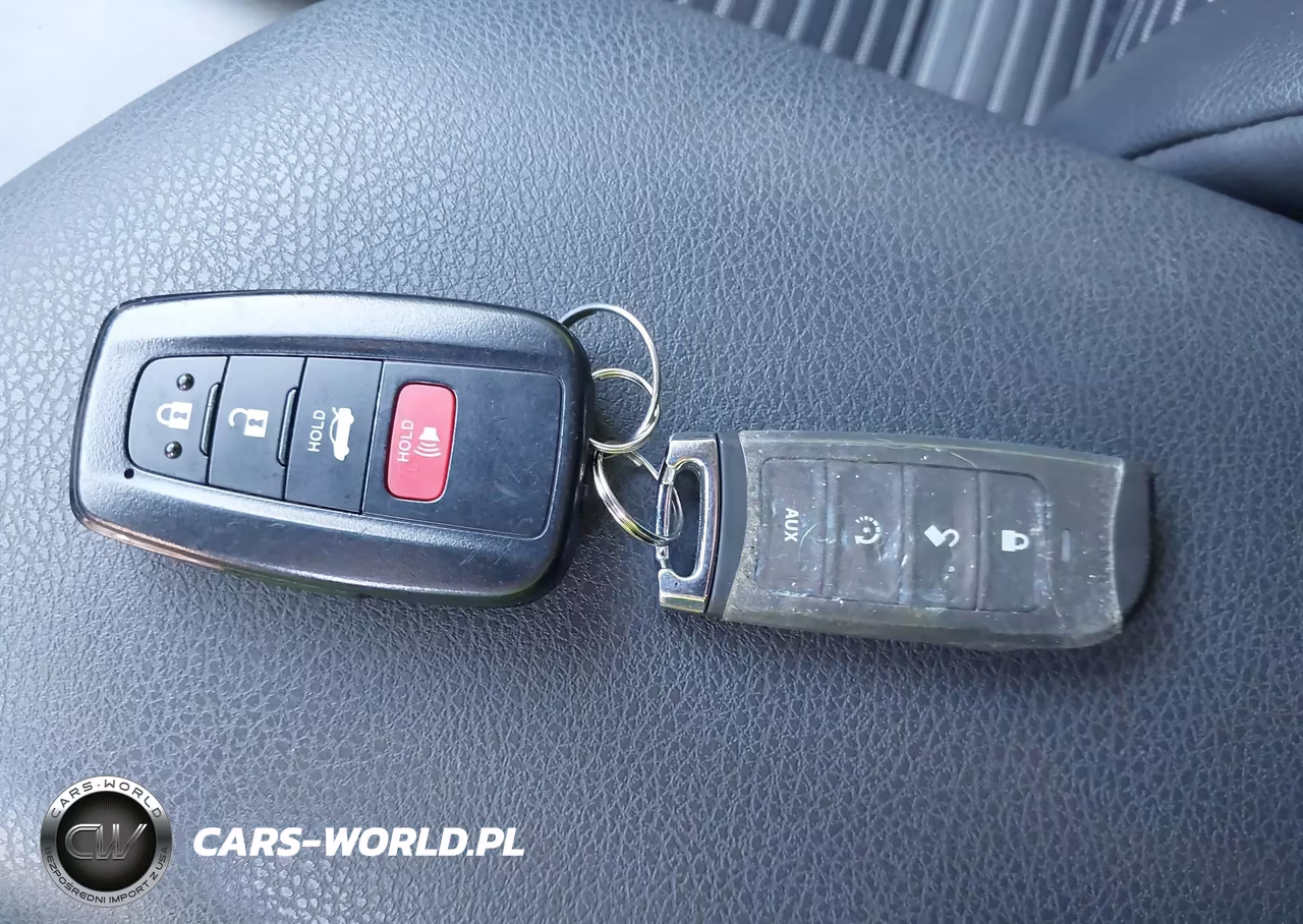 2021 Toyota Camry Se Hybrid VIN:4T1G31AK0MU022392 - 11