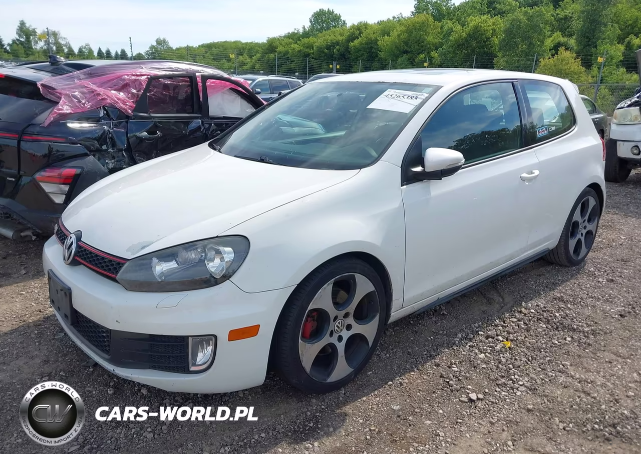 2011 Volkswagen Gti 2-Door VIN:WVWFV7AJXBW179014 - 2