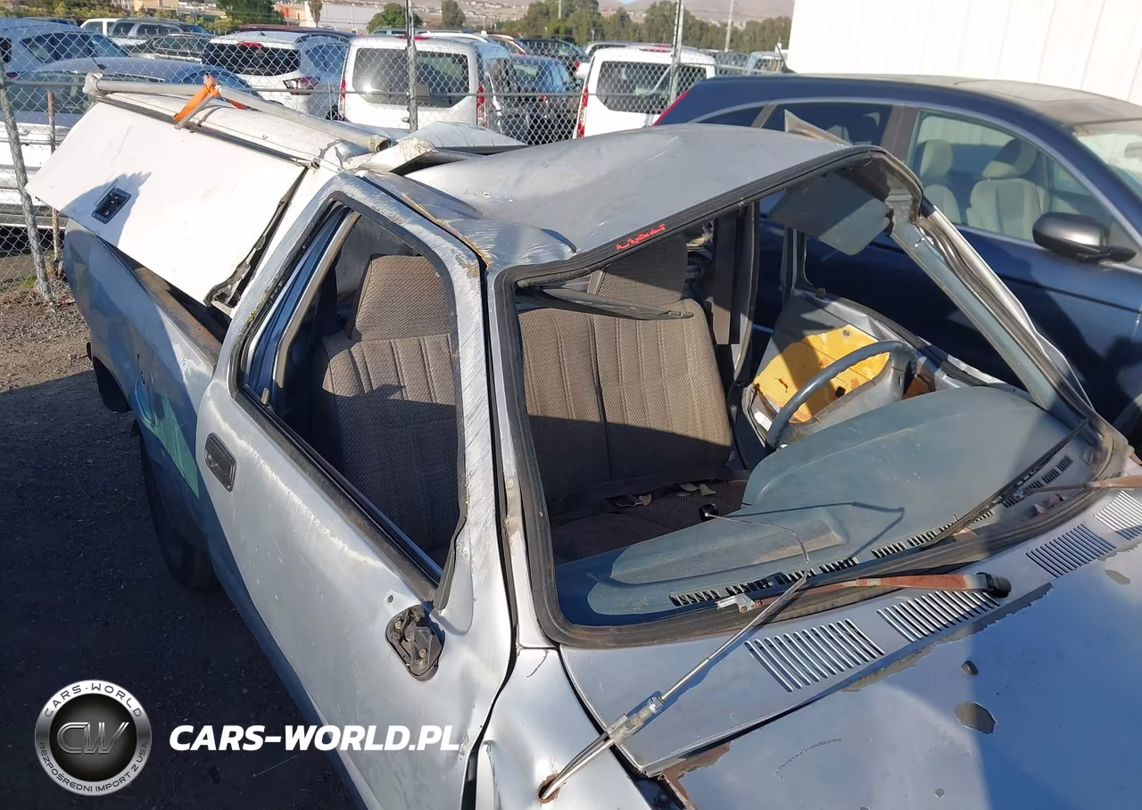 1990 Toyota Pickup 1-2 Ton Short Wheelbase VIN:JT4RN81A3L0053228 - 13