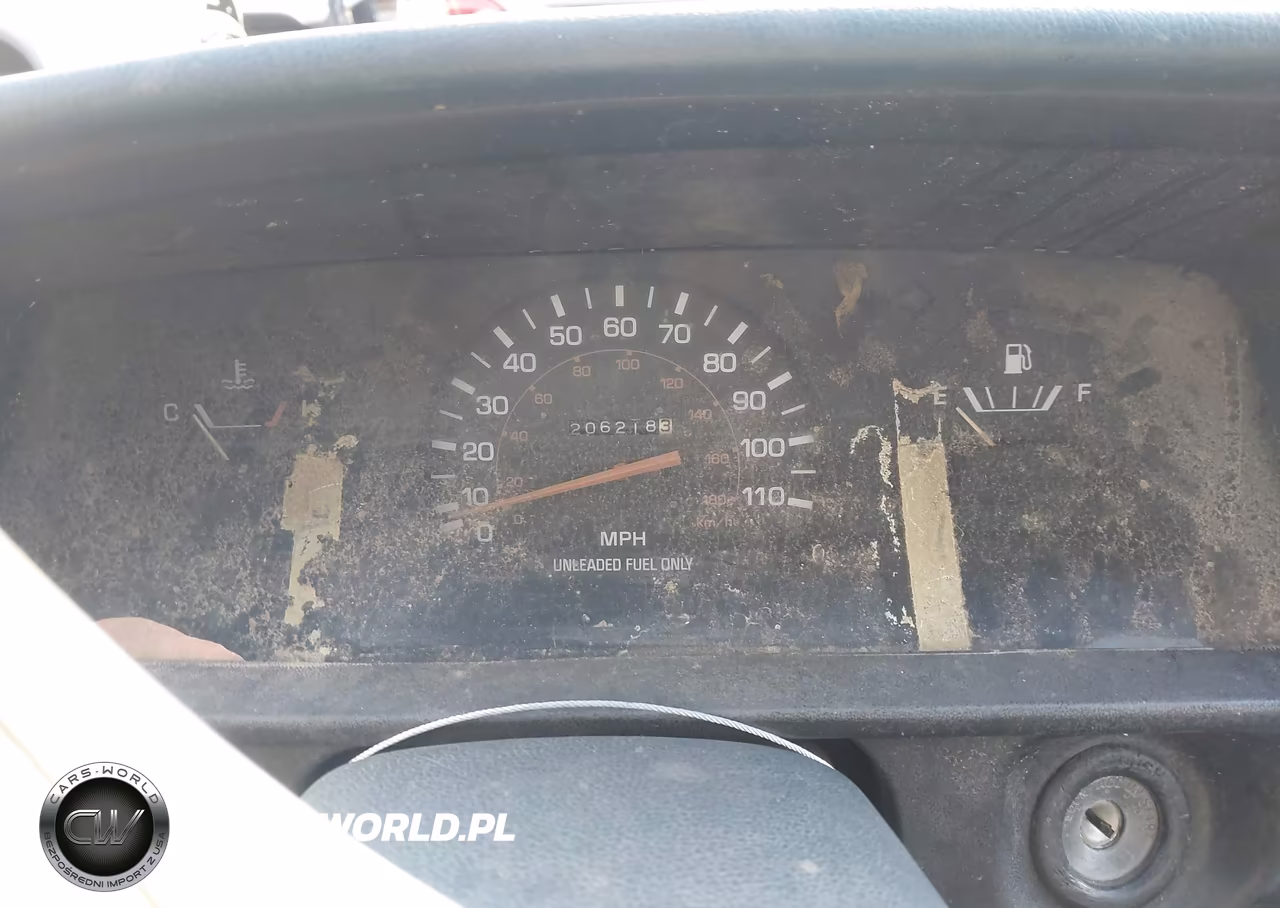 1990 Toyota Pickup 1-2 Ton Short Wheelbase VIN:JT4RN81A3L0053228 - 7
