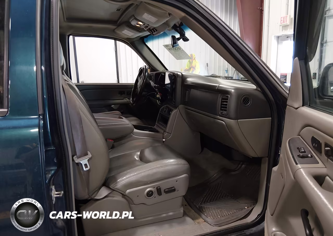 2005 Chevrolet Suburban 1500 Z71 VIN:3GNFK16Z15G230592 - 5