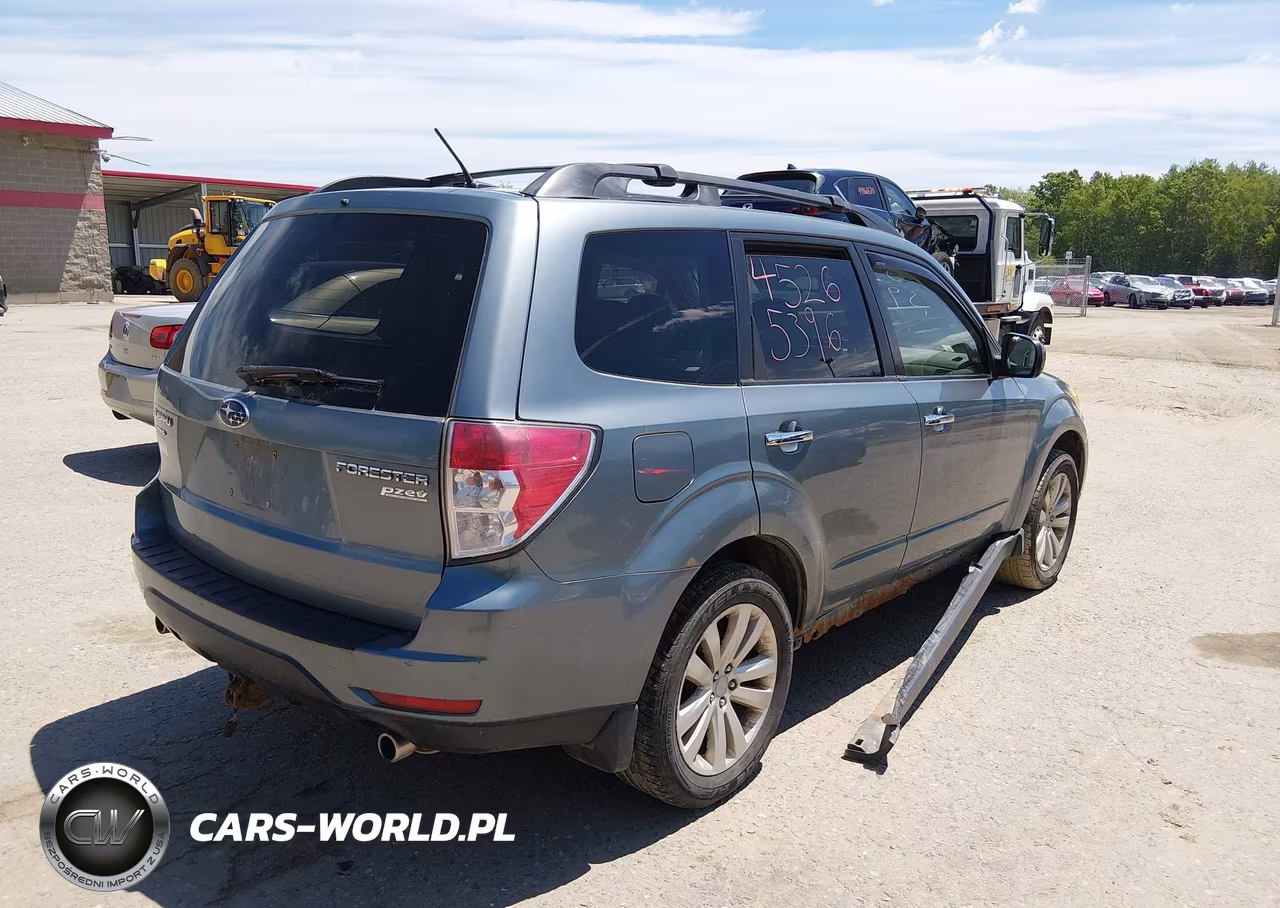 2011 Subaru Forester 2.5X Premium VIN:JF2SHADC7BH770097 - 14