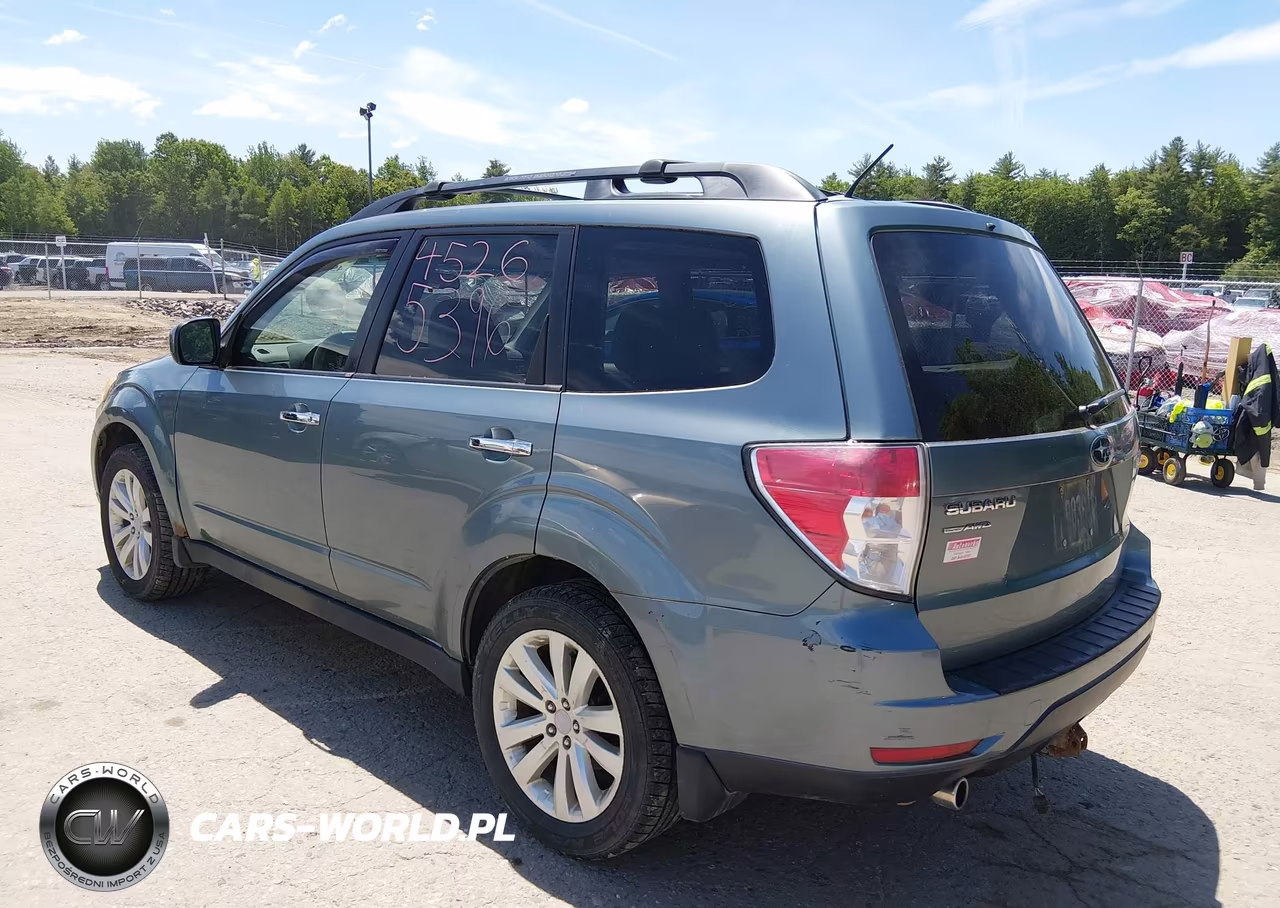 2011 Subaru Forester 2.5X Premium VIN:JF2SHADC7BH770097 - 3