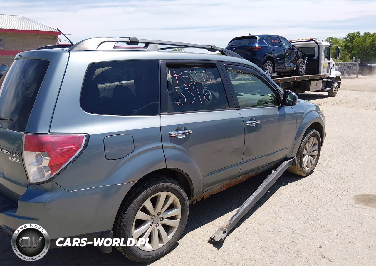 2011 Subaru Forester 2.5X Premium VIN:JF2SHADC7BH770097 - 6
