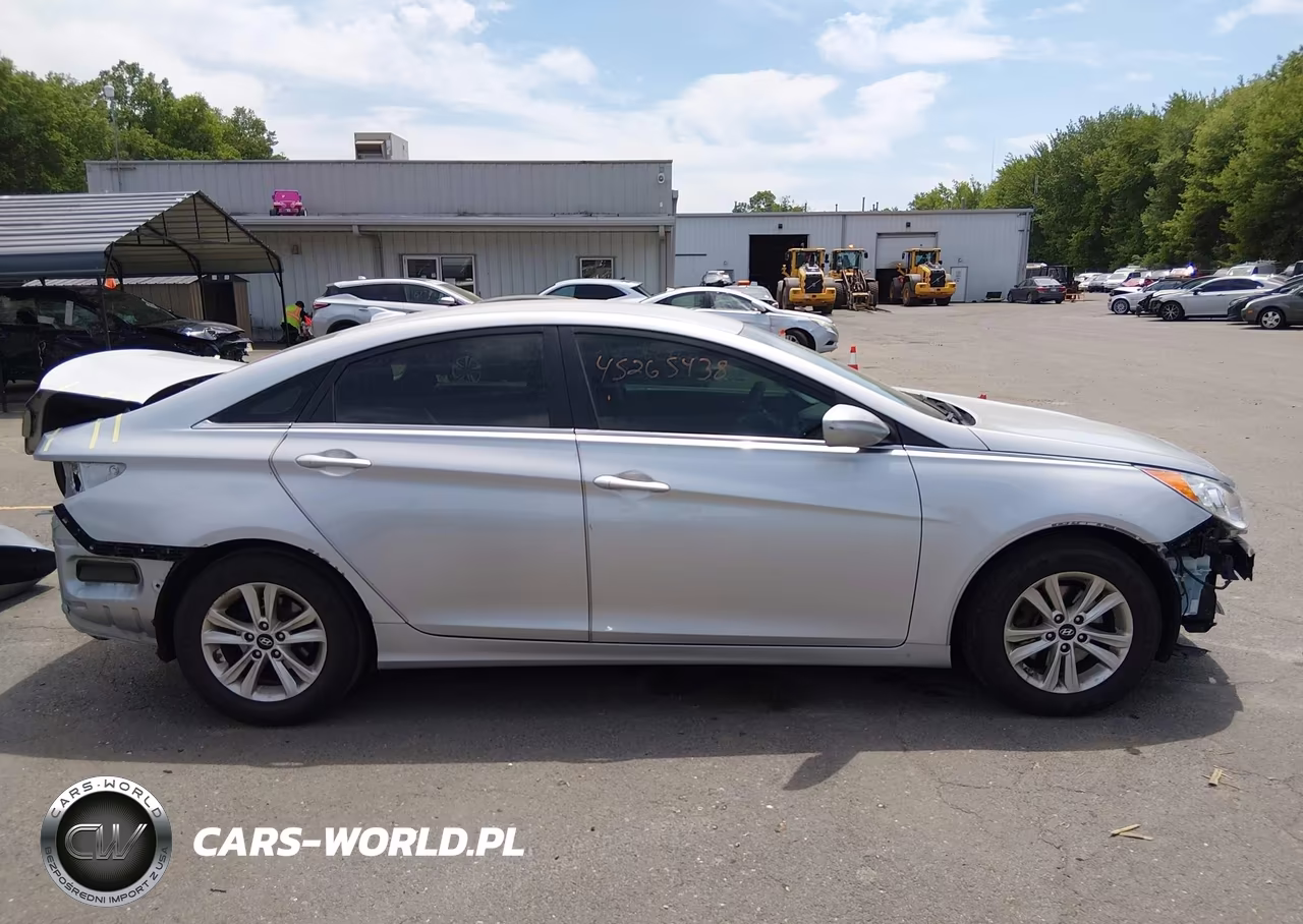 2013 Hyundai Sonata Gls VIN:5NPEB4AC6DH768252 - 14