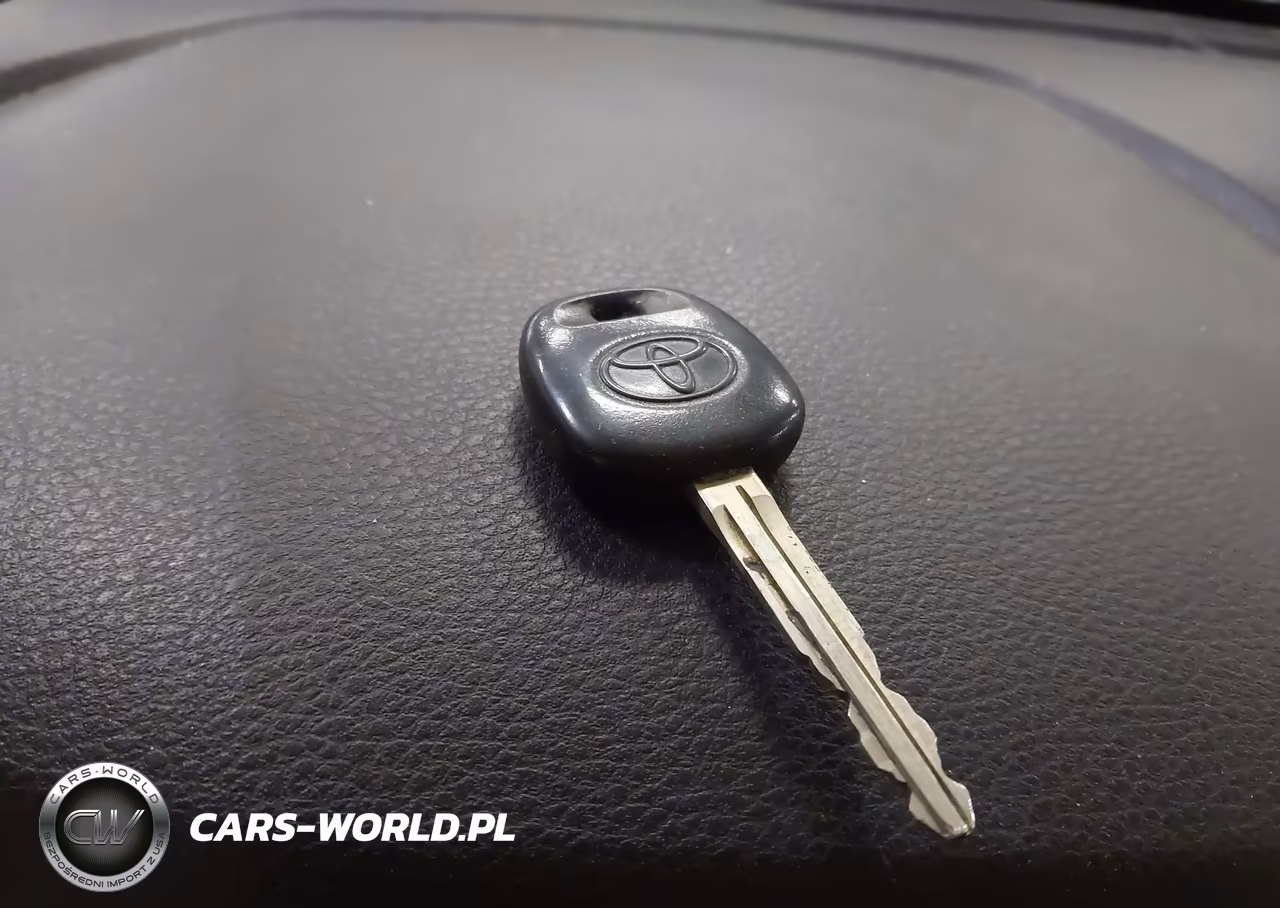 2019 Toyota Tacoma Sr VIN:5TFSX5EN6KX070277 - 11