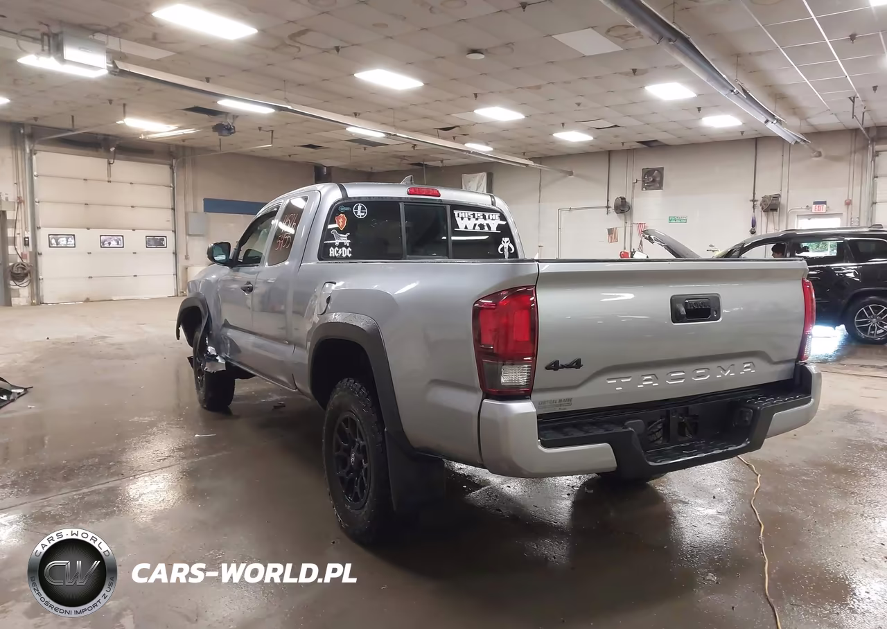 2019 Toyota Tacoma Sr VIN:5TFSX5EN6KX070277 - 3