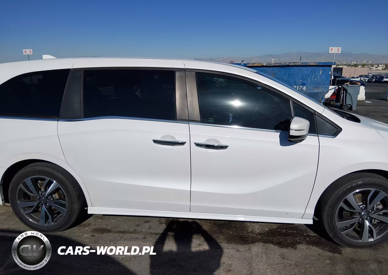 2024 Honda Odyssey Touring VIN:5FNRL6H84RB021105 - 13