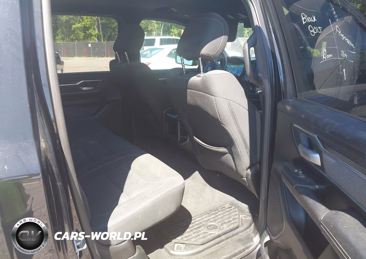 2019 Ram 1500 Big Horn-Lone Star 4X2 5'7 Box VIN:1C6RREFT6KN898726 - 8