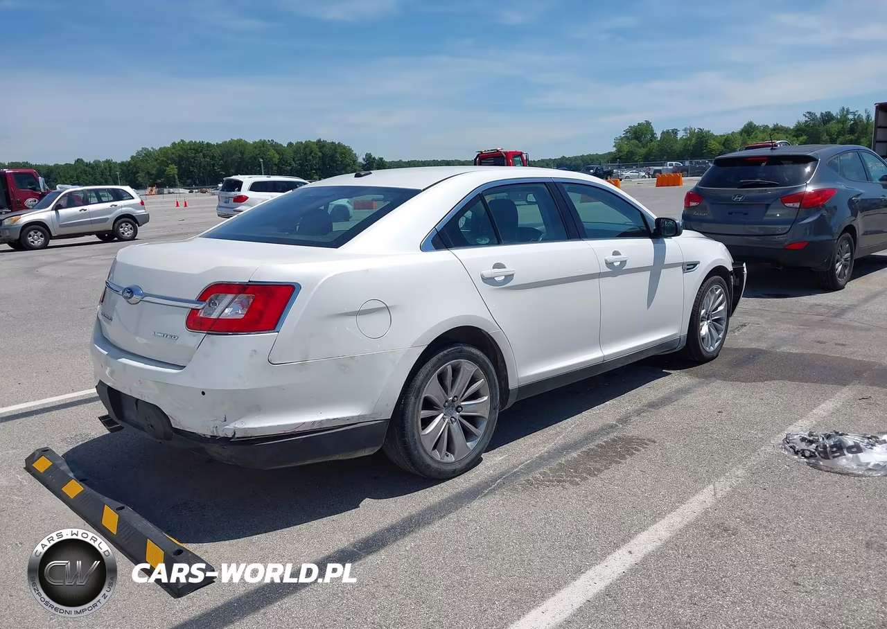 2010 Ford Taurus Limited VIN:1FAHP2FW0AG145611 - 4