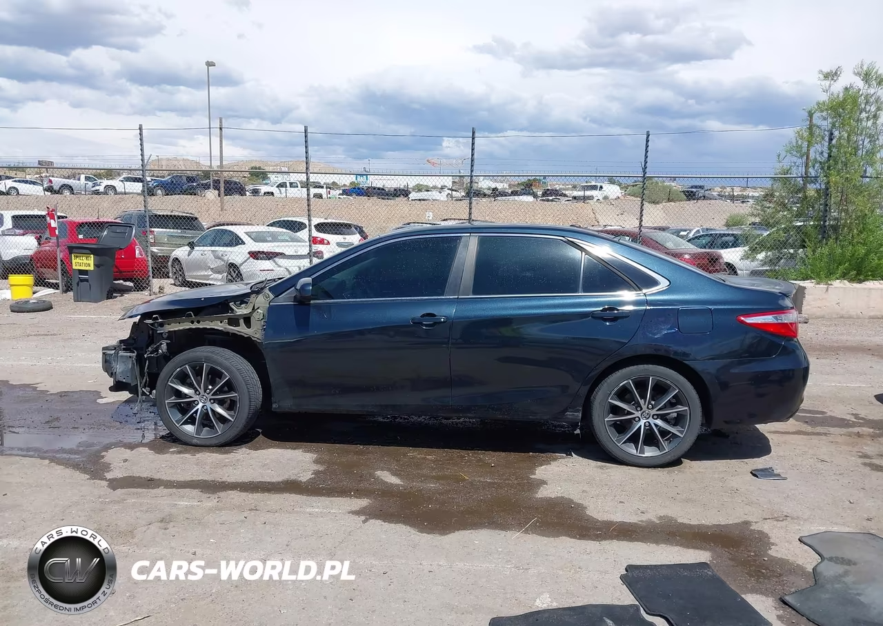 2015 Toyota Camry Xse V6 VIN:4T1BK1FK9FU567967 - 15