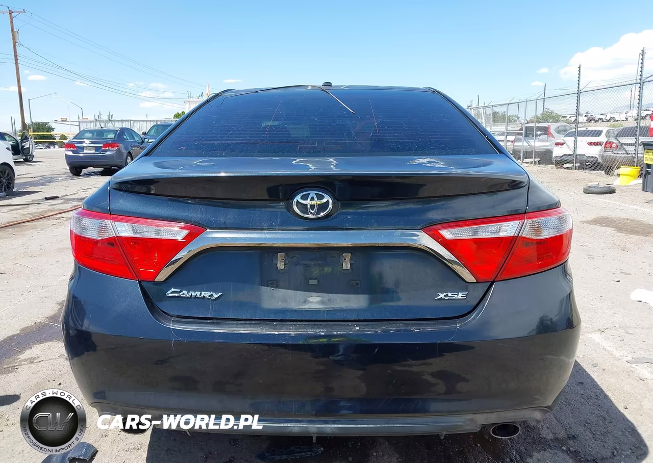 2015 Toyota Camry Xse V6 VIN:4T1BK1FK9FU567967 - 17