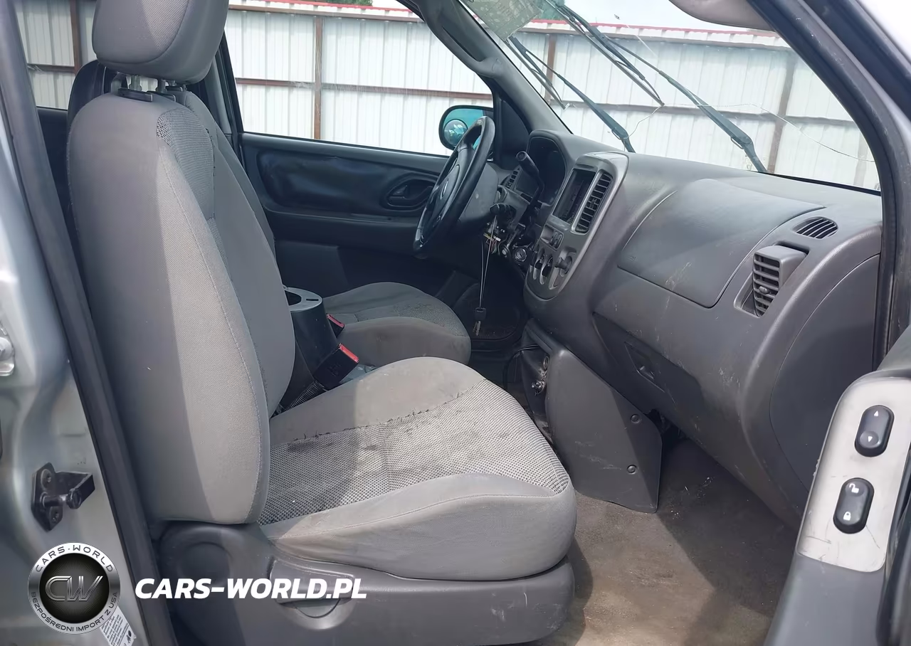 2004 Ford Escape Xlt VIN:1FMCU931X4KB12210 - 5