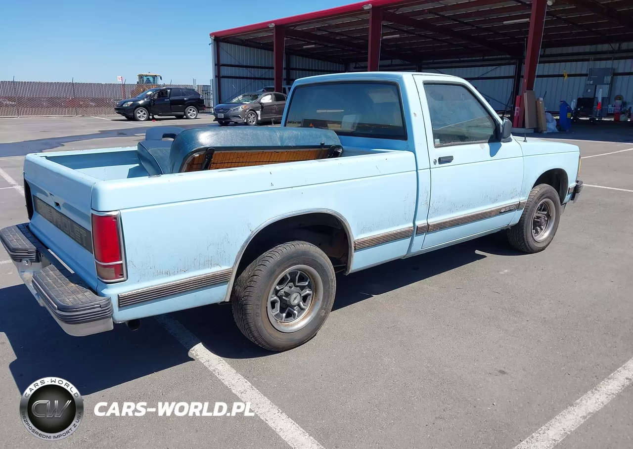 1992 Chevrolet S Truck S10 VIN:1GCCS14R6N8211105 - 4