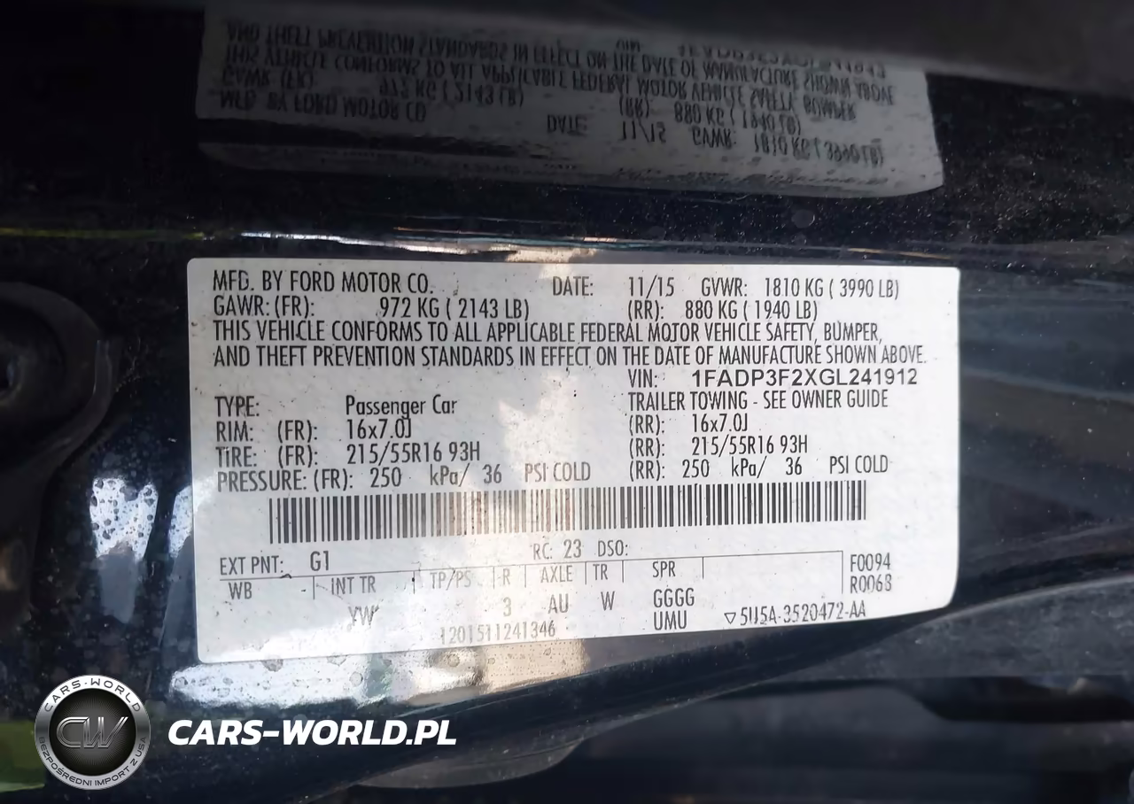 2016 Ford Focus Se VIN:1FADP3F2XGL241912 - 9