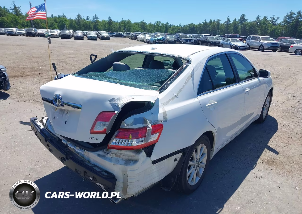 2011 Toyota Camry Xle VIN:4T4BF3EK4BR165873 - 12