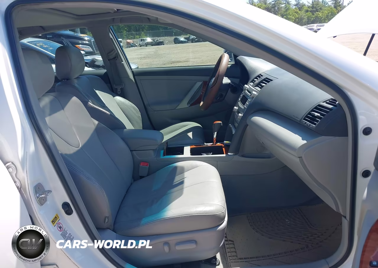 2011 Toyota Camry Xle VIN:4T4BF3EK4BR165873 - 5